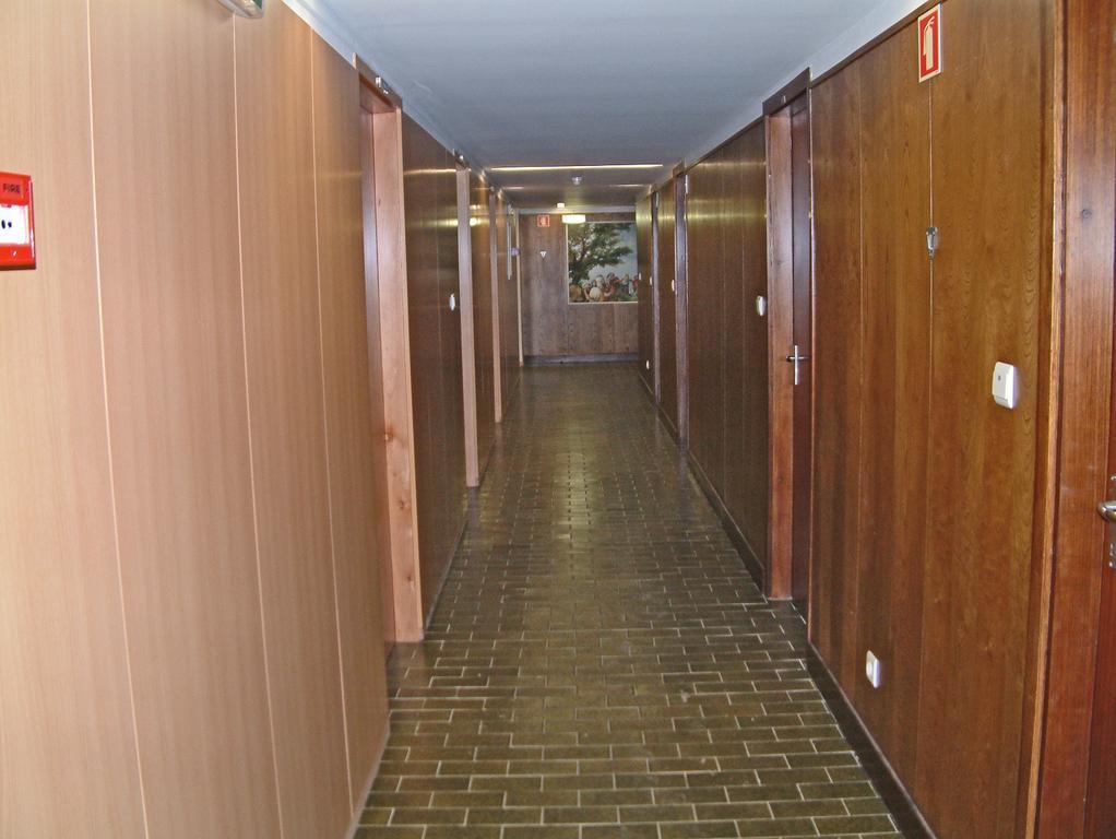 Hotel Casa De Retiros N. S. Perpetuo Socorro Guimarães Esterno foto